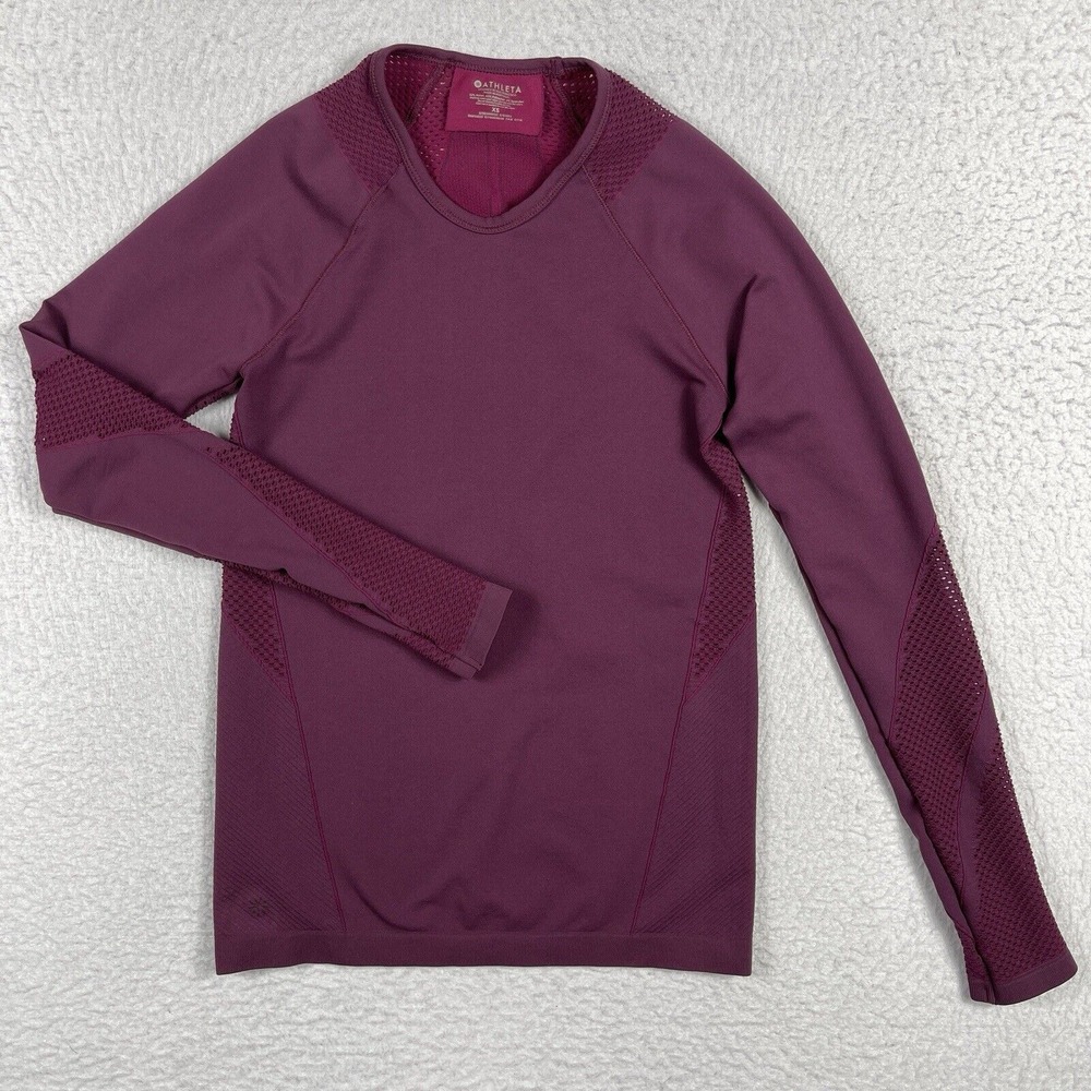 Athleta Shirt Womens XS Red Caliber Top Gym Yoga Workout Casual Studio Active‎